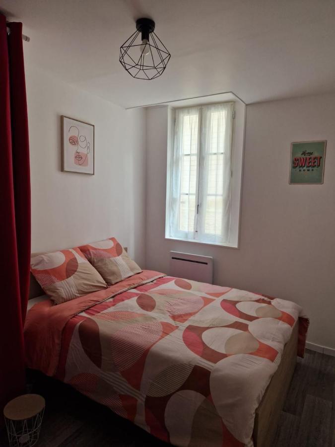 Superbe Appartement - Hypercentre - Rue Madeleine - 6 Personnes トロワ エクステリア 写真